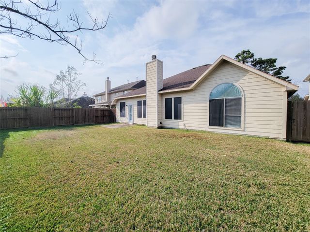 8410 Major Blizzard Drive, Houston, TX 77089