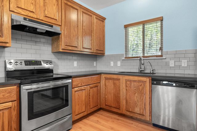 48 E El Camino Real, Wimberley, TX 78676