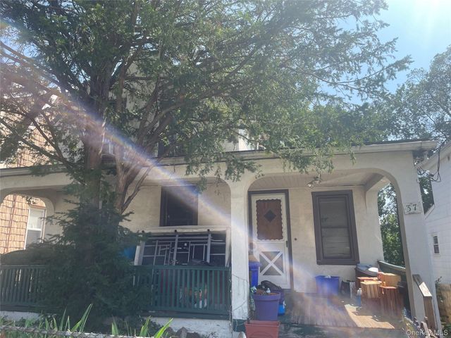 37 S 14th Avenue, Mount Vernon, NY 10550