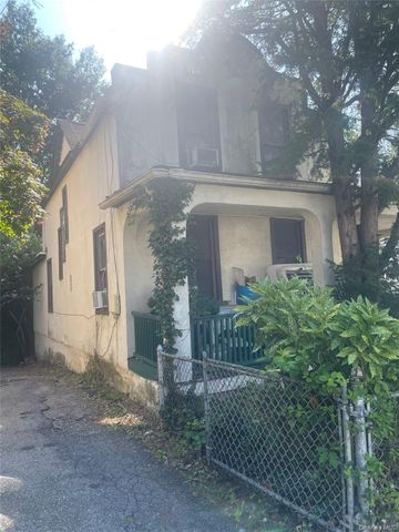 37 S 14th Avenue, Mount Vernon, NY 10550