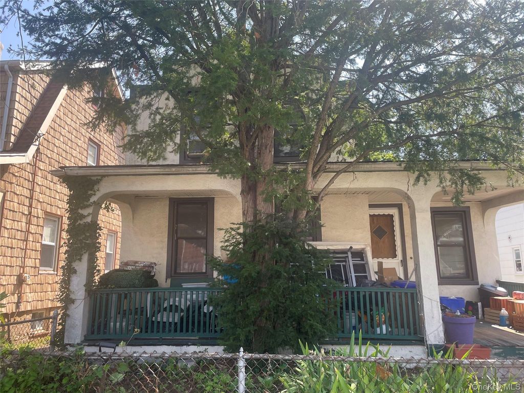 37 S 14th Avenue, Mount Vernon, NY 10550