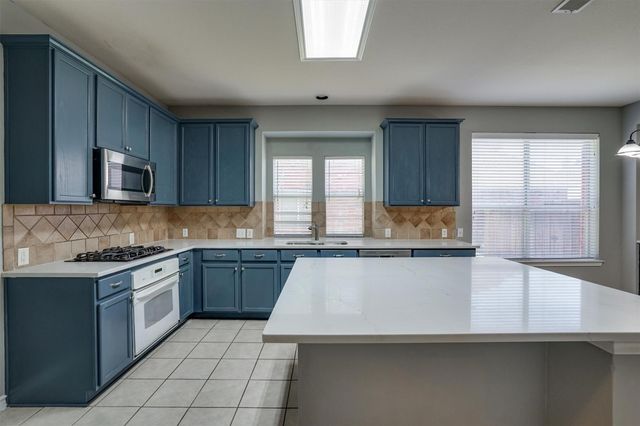 7657 Ravenhill Drive, Frisco, TX 75035