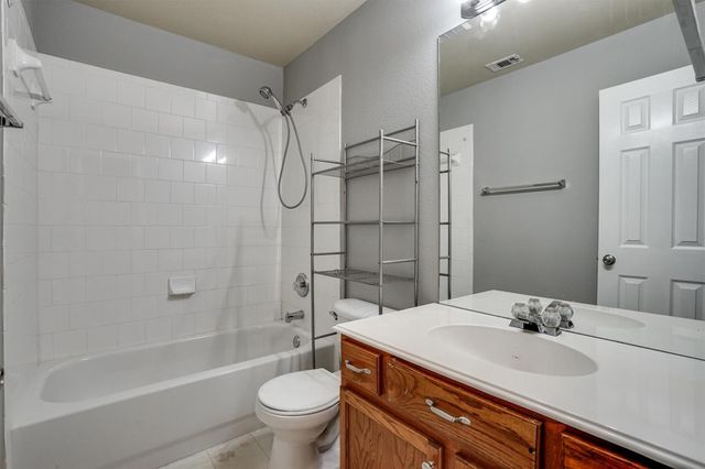 7657 Ravenhill Drive, Frisco, TX 75035