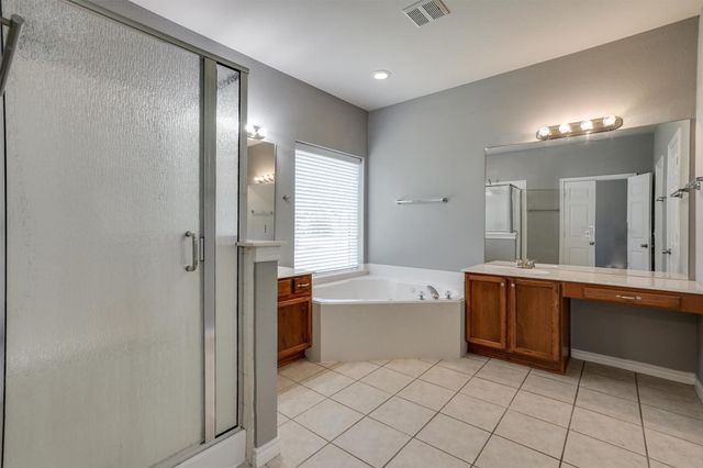 7657 Ravenhill Drive, Frisco, TX 75035