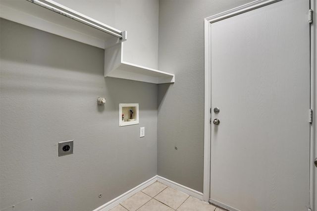 7657 Ravenhill Drive, Frisco, TX 75035