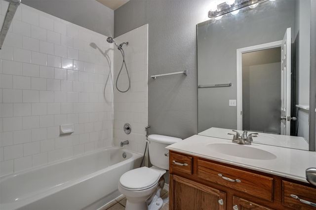 7657 Ravenhill Drive, Frisco, TX 75035