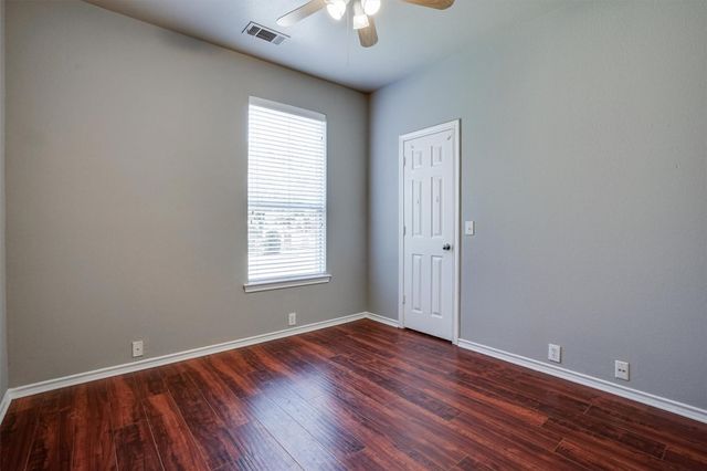 7657 Ravenhill Drive, Frisco, TX 75035
