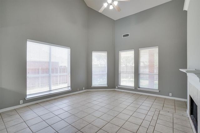 7657 Ravenhill Drive, Frisco, TX 75035