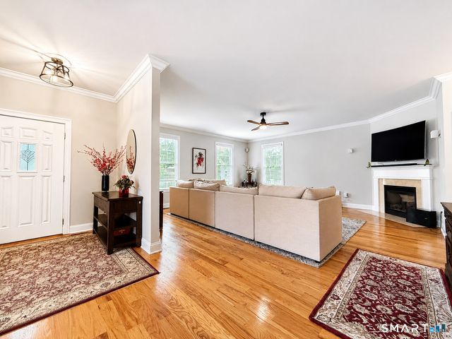 24 Warsaw Street, Fairfield, CT 06825