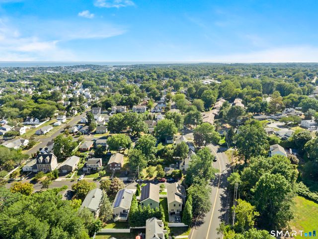 24 Warsaw Street, Fairfield, CT 06825