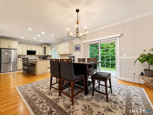 24 Warsaw Street, Fairfield, CT 06825