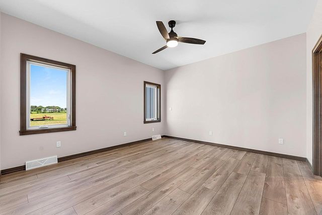1810 LOST TRAIL, Suamico, WI 54313