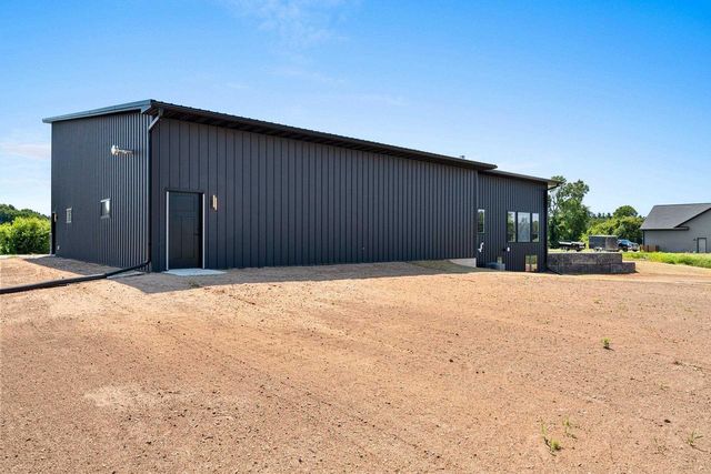 1810 LOST TRAIL, Suamico, WI 54313