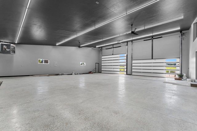 1810 LOST TRAIL, Suamico, WI 54313