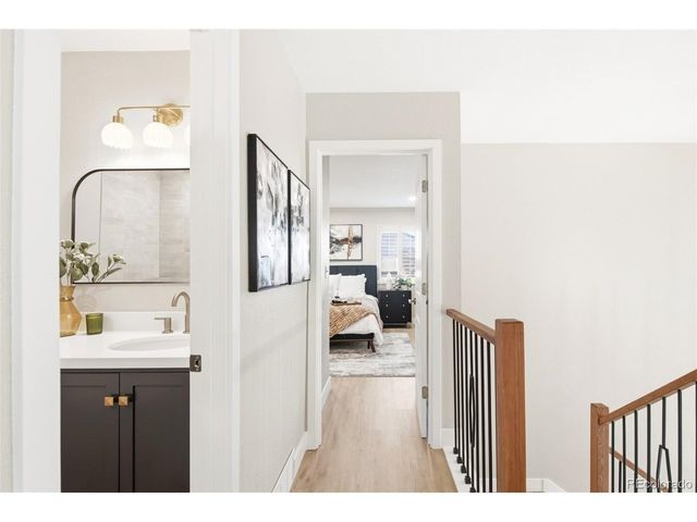 7213 S Harrison Way, Littleton, CO 80122