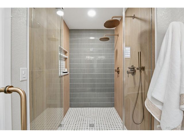 7213 S Harrison Way, Littleton, CO 80122