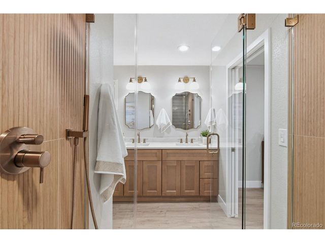 7213 S Harrison Way, Littleton, CO 80122