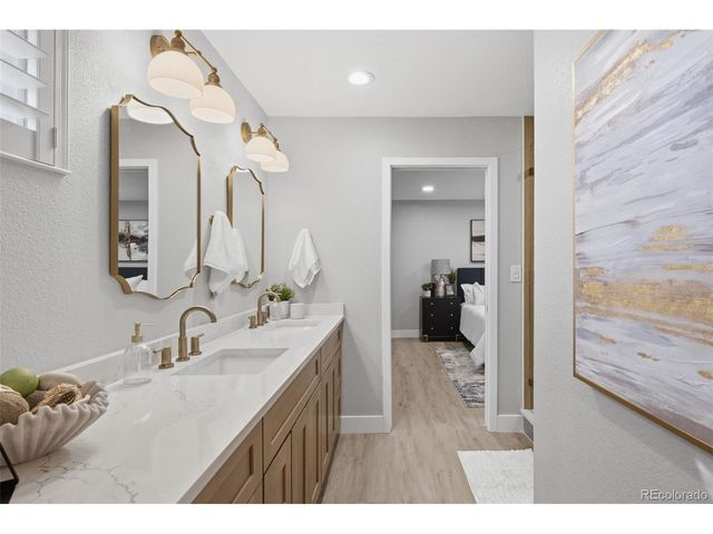 7213 S Harrison Way, Littleton, CO 80122