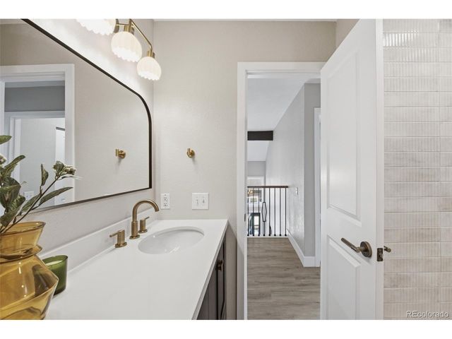 7213 S Harrison Way, Littleton, CO 80122