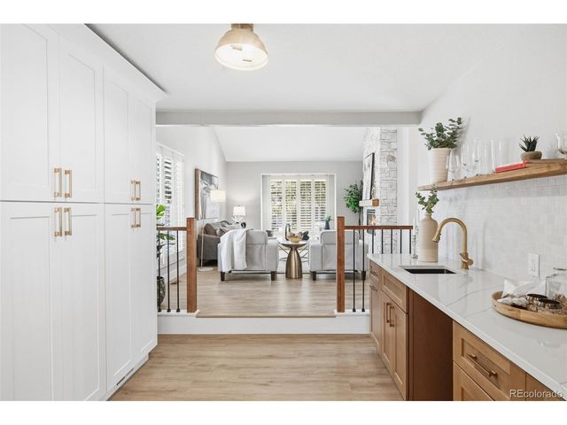 7213 S Harrison Way, Littleton, CO 80122