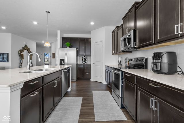 9899 Constellation Drive, Pendleton, IN 46064