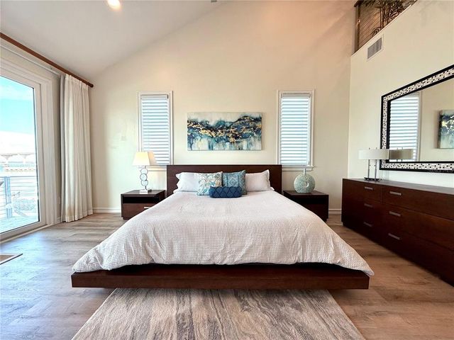 173 1ST STREET W, Tierra Verde, FL 33715