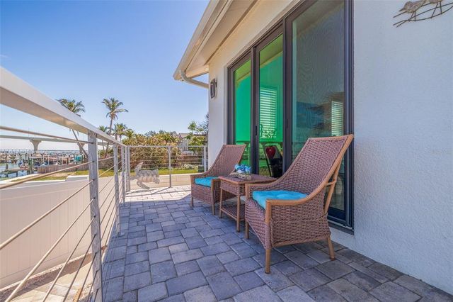 173 1ST STREET W, Tierra Verde, FL 33715