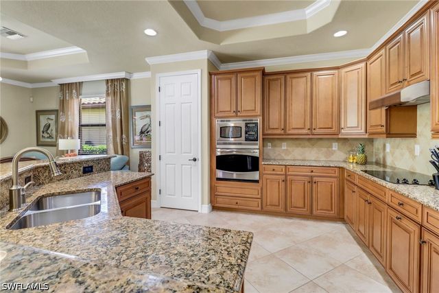 9434 Piacere WAY, Naples, FL 34113