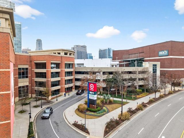 3668 Kingsboro NE Road 1, Atlanta, GA 30319