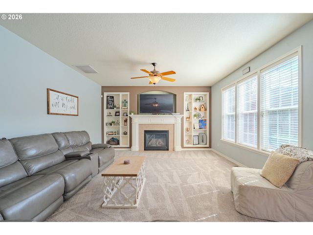 1519 Nw 86TH St, Vancouver, WA 98665