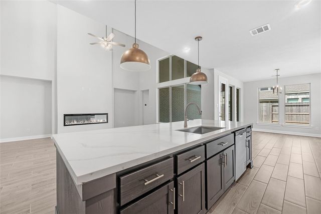 18822 Ivory Laurel Court, Hockley, TX 77447