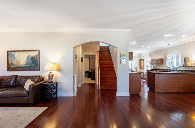 708 N Windomere Avenue, Dallas, TX 75208