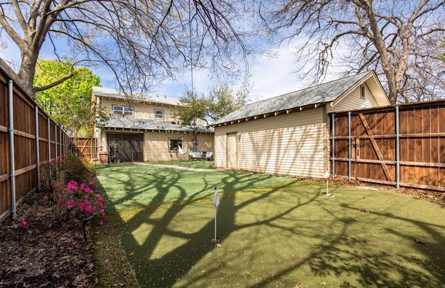 708 N Windomere Avenue, Dallas, TX 75208