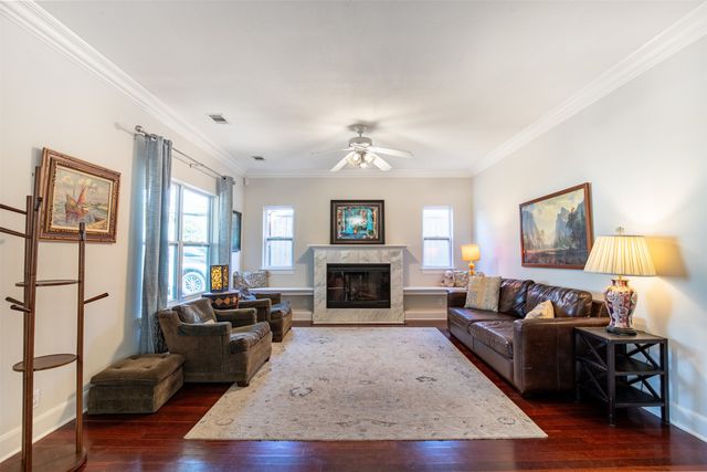 708 N Windomere Avenue, Dallas, TX 75208