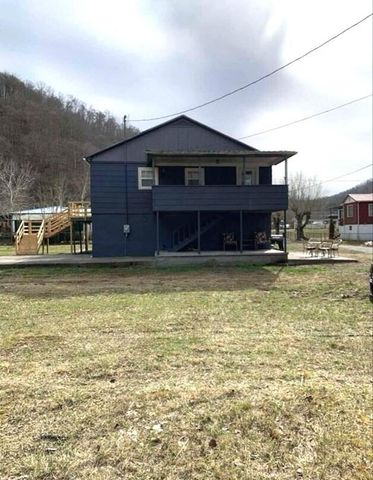 9451 KY-1428, Martin, KY 41649