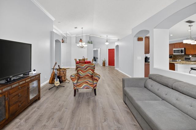 6304 Barton Creek Circle, Lake Worth, FL 33463