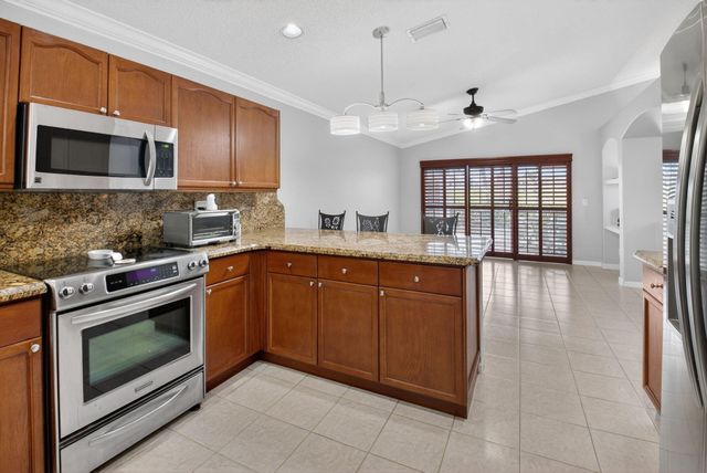 6304 Barton Creek Circle, Lake Worth, FL 33463