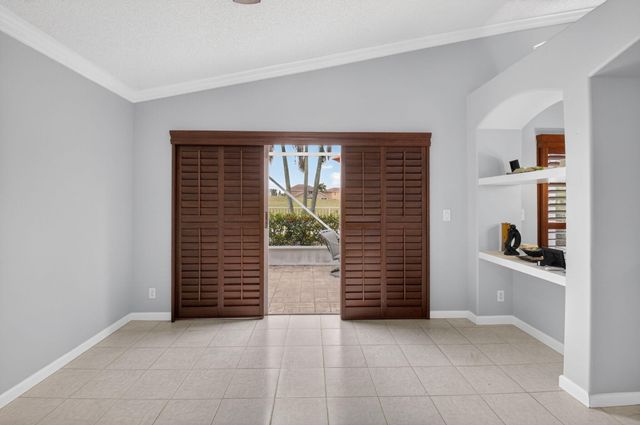 6304 Barton Creek Circle, Lake Worth, FL 33463