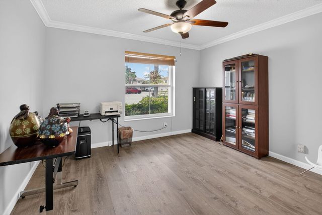 6304 Barton Creek Circle, Lake Worth, FL 33463