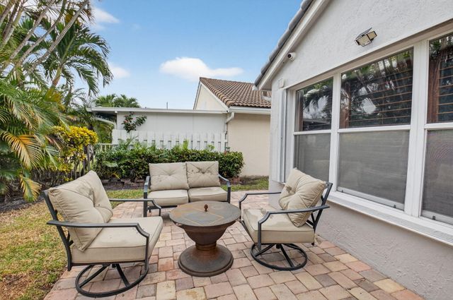 6304 Barton Creek Circle, Lake Worth, FL 33463