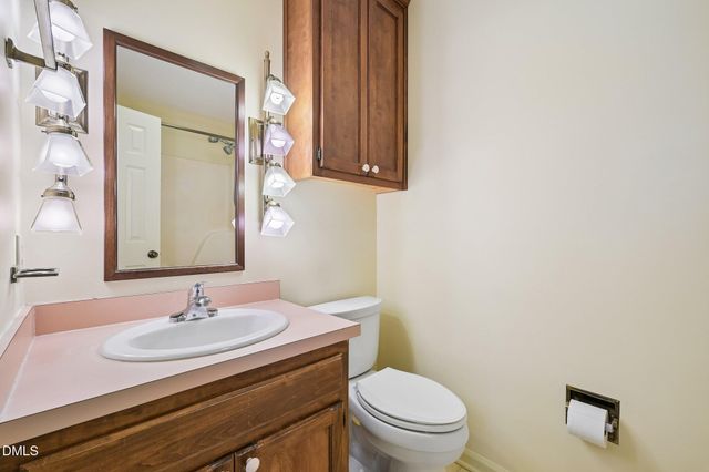 186 Baptist Grove Road, Fuquay Varina, NC 27526