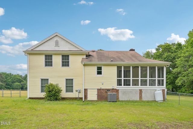 186 Baptist Grove Road, Fuquay Varina, NC 27526