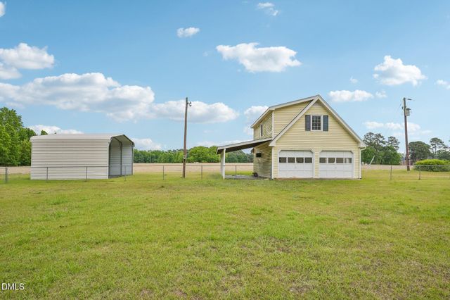 186 Baptist Grove Road, Fuquay Varina, NC 27526