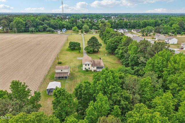 186 Baptist Grove Road, Fuquay Varina, NC 27526