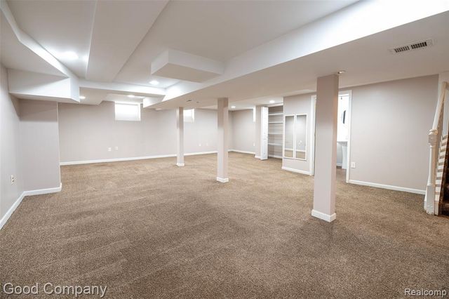 2224 N Connecticut Avenue, Royal Oak, MI 48073