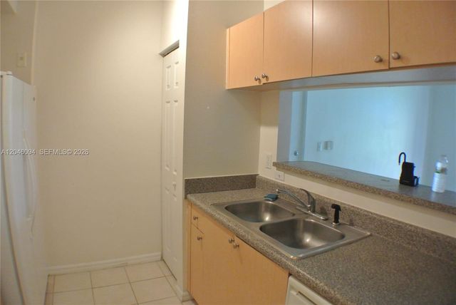 2201 W Preserve Way 208, Miramar, FL 33025