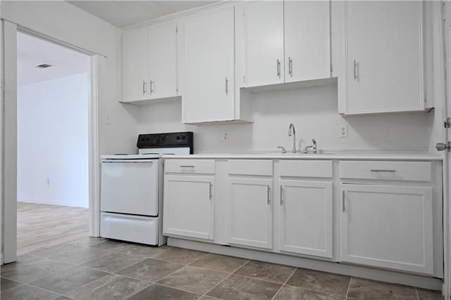 2401 ALBERT Street, Alexandria, LA 71301