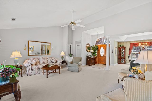 811 Edisto Ct., Myrtle Beach, SC 29588