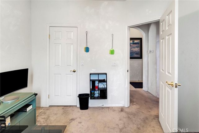 16179 Homoa, Victorville, CA 92395