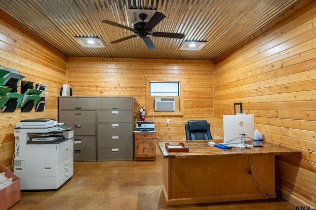 18200 County Road 4108, Lindale, TX 75771
